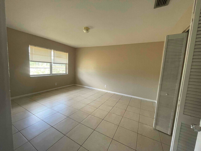 property at 1570 E Breezy Ln