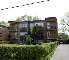 17 Fraserwood Ave Apartments