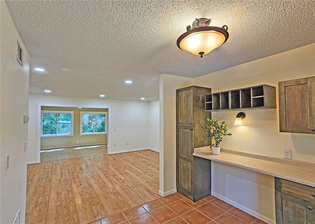 47 Monet Ct NW in Atlanta, GA - Building Photo - Building Photo