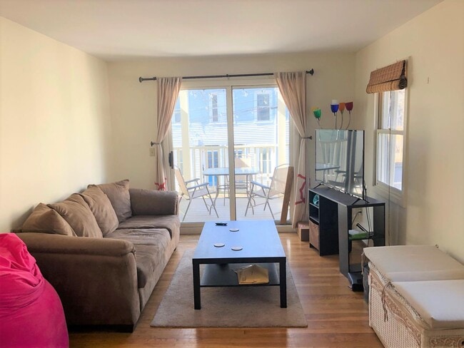 44A Union St, Unit 1