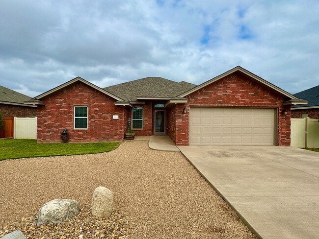 3313 Northglen Dr