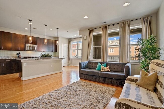 property at 2209 Richmond Hwy