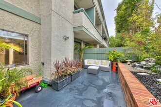 2663 S Centinela Ave in Santa Monica, CA - Building Photo - Building Photo