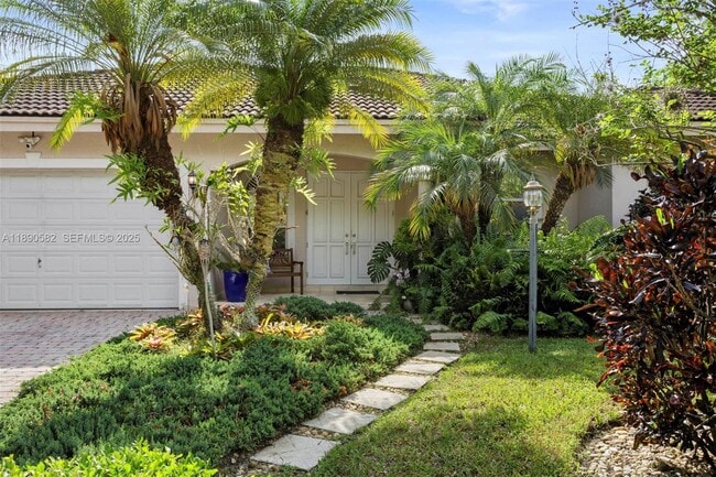 9339 SW 98th Pl in Miami, FL - Building Photo - Building Photo