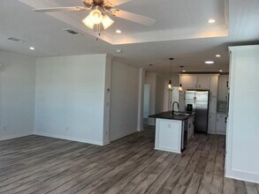 41094 Roselle Lp in Zephyrhills, FL - Building Photo - Building Photo
