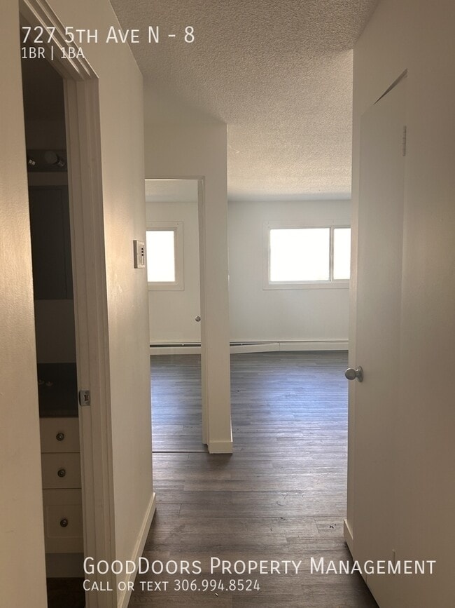 property at 727 5th Ave N
