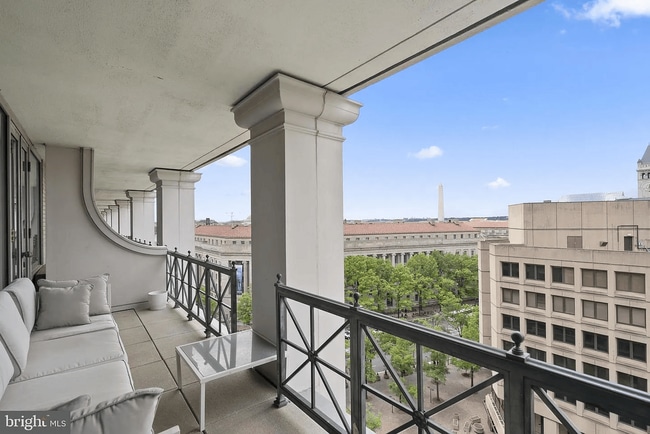property at 801 Pennsylvania Ave NW