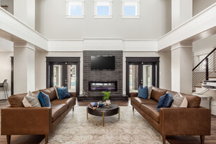 STERLING PLACE in Columbus, OH - Building Photo