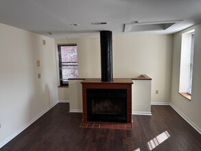 1836 Fitzwater St in Philadelphia, PA - Building Photo - Building Photo
