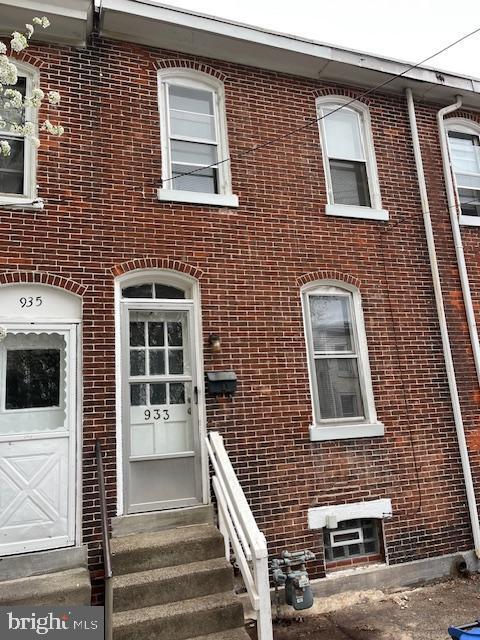 933 Jackson St in Norristown, PA - Building Photo - Building Photo