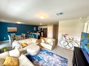 13680 Drysdale Ave in Port Charlotte, FL - Building Photo - Building Photo