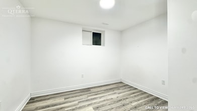 74 Beauchamp Dr in Cambridge, ON - Building Photo - Building Photo