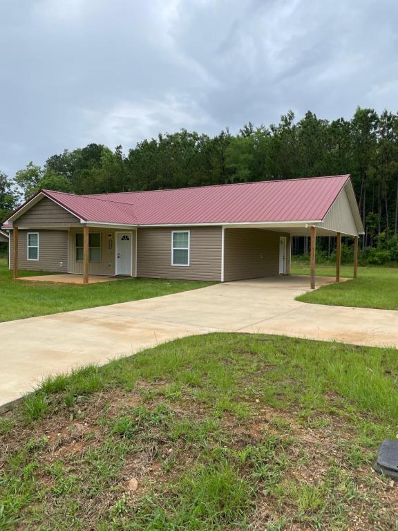 property at 150 Silver Run Rd
