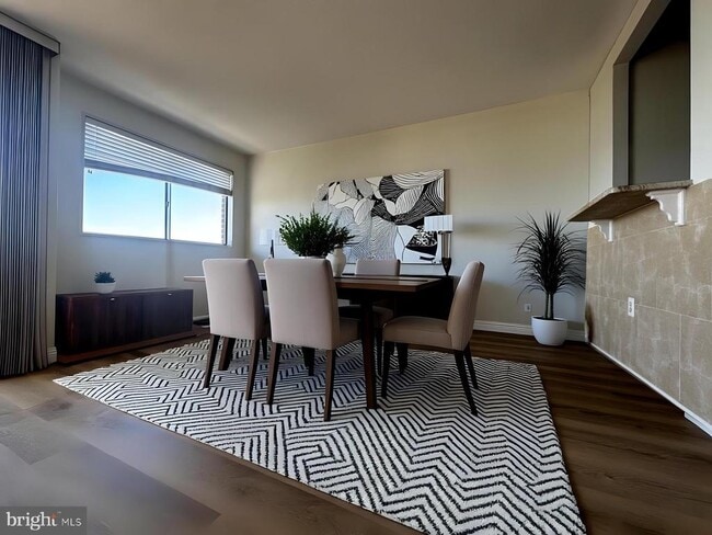 property at 2059 Huntington Ave