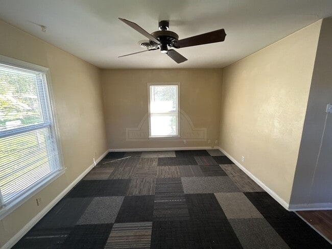 1102 Stewart St in Killeen, TX - Building Photo - Building Photo