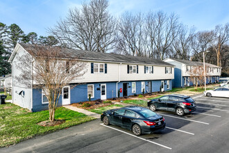 421 Honeywood Ave in Charlotte, NC - Building Photo - Primary Photo