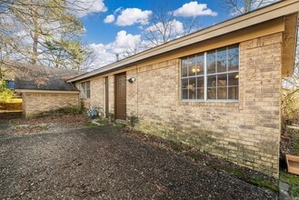 6104 Meadowbrook Ln, Unit 126-312 in North Little Rock, AR - Building Photo - Building Photo