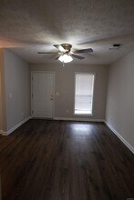 325 James Dr in Millbrook, AL - Building Photo - Building Photo