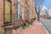 512 St Mary St photo'