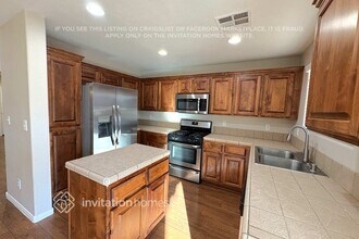 8347 Fort Hallock Ave in Las Vegas, NV - Building Photo - Building Photo