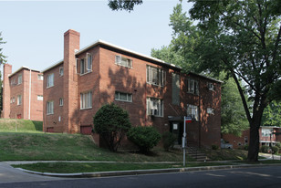 4340 2nd St NE Apartments