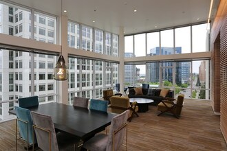 Alley 111 in Bellevue, WA - Foto de edificio - Interior Photo
