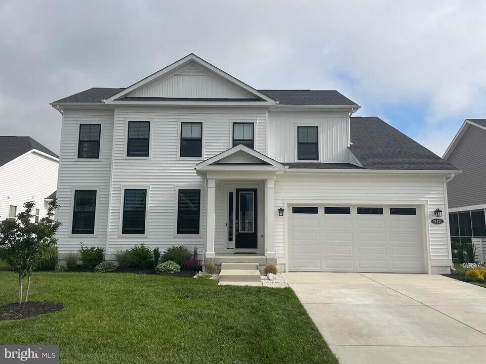 19421 LOVETT Ln in Lewes, DE - Building Photo