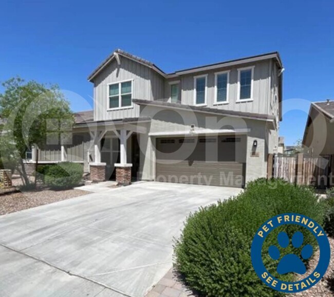 2092 E Lantana Dr
