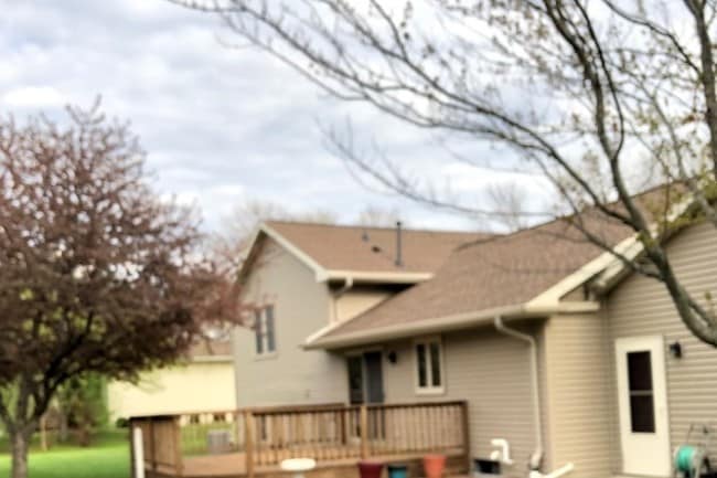 2810 Windhurst Dr in Oshkosh, WI - Building Photo - Building Photo