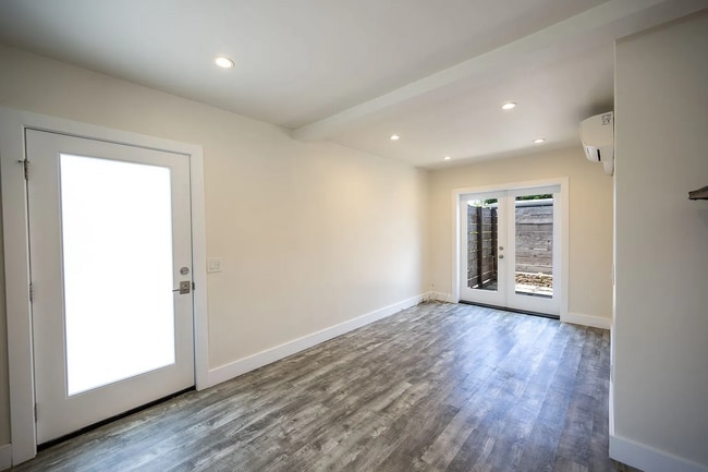 642 Bonair Way in San Diego, CA - Building Photo - Building Photo