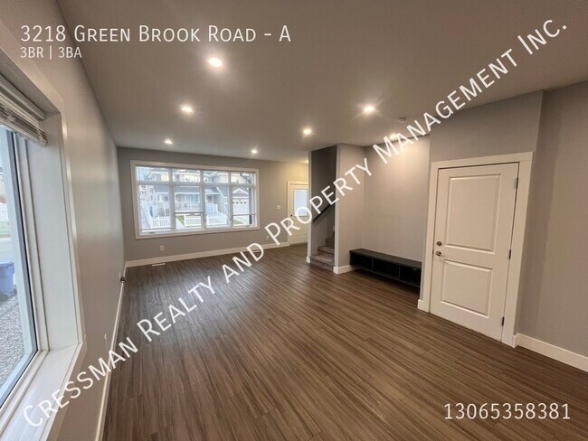 3218 Green Brook Rd in Regina, SK - Building Photo - Building Photo