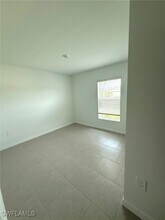 17561 Paradiso Wy in North Fort Myers, FL - Building Photo - Building Photo