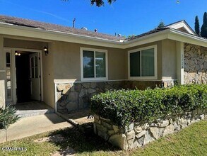 2324 Markham Ave in Thousand Oaks, CA - Building Photo - Building Photo