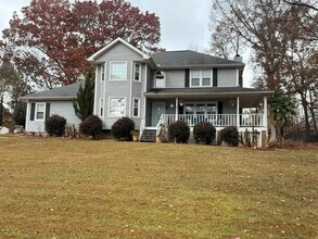 5635 Stewart Woods Dr in Douglasville, GA - Building Photo - Building Photo