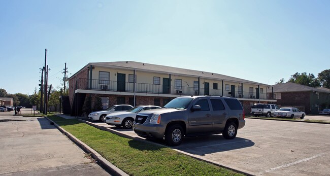 Tiger Park Apartments in Baton Rouge, LA - Building Photo - Building Photo