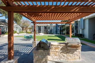 Grove at Northwest Hills in Austin, TX - Building Photo - Building Photo