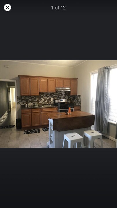 107 Bostwick Ave in Jersey City, NJ - Building Photo