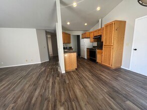 545 NE Majesty Ln in Bend, OR - Building Photo - Building Photo