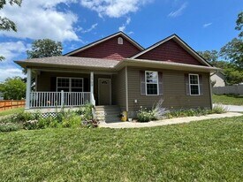 1708 Haywood Rd in Hendersonville, NC - Building Photo