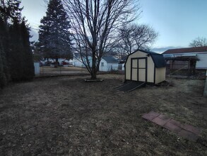 242 S Adams St in South Beloit, IL - Building Photo - Building Photo