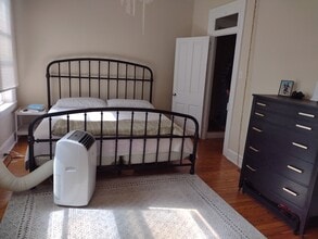 441 W Lemon St, Unit 2nd floor in Lancaster, PA - Building Photo - Building Photo