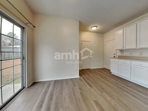 3040 Bethwicke Ct in Raleigh, NC - Building Photo - Building Photo