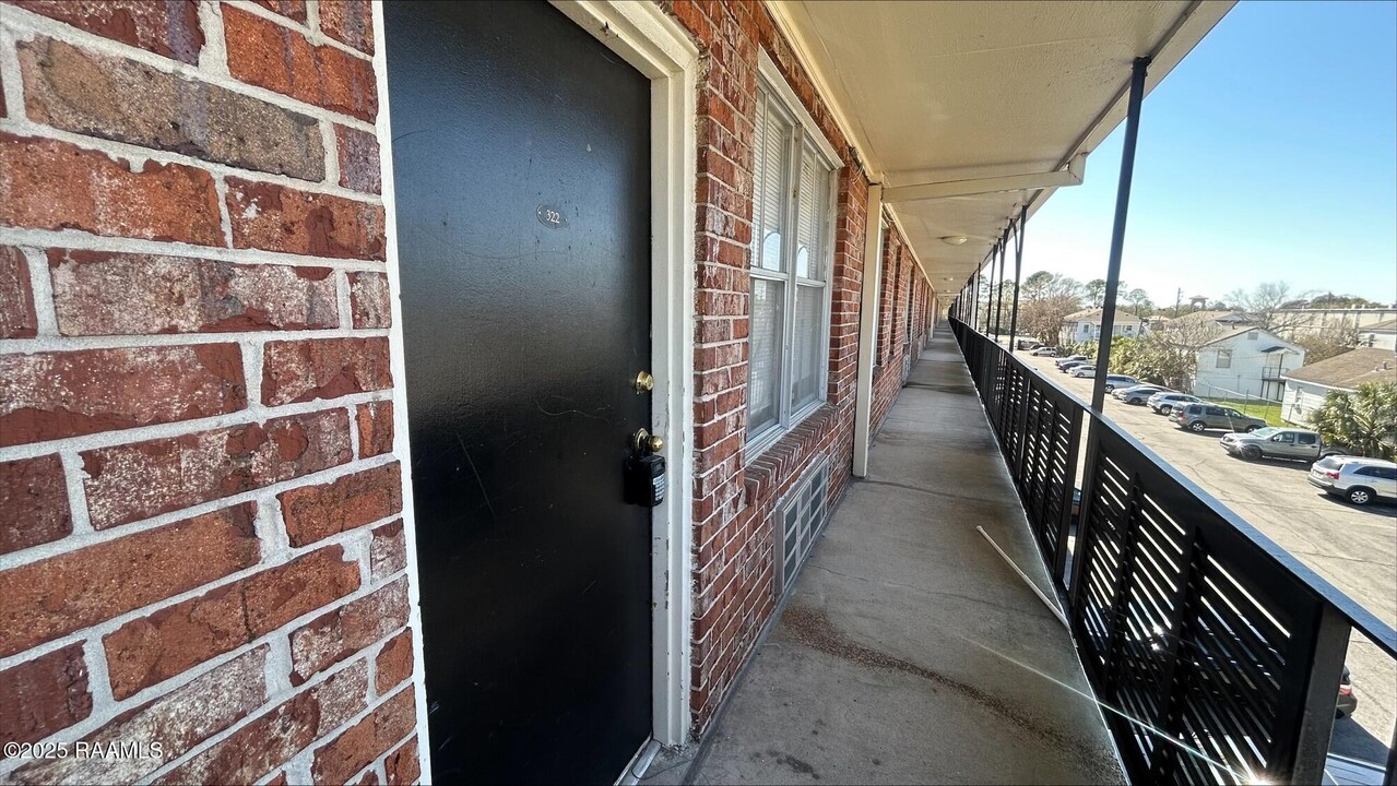 3101 Highland Rd in Baton Rouge, LA - Foto de edificio