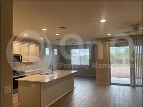 11556 N Desert Calico Lp in Oro Valley, AZ - Building Photo - Building Photo