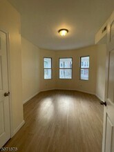60 S 12th St-Unit -1 in Newark, NJ - Building Photo - Building Photo