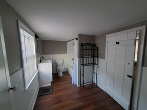 3 Clinton St in Knowlton Township, NJ - Building Photo - Building Photo