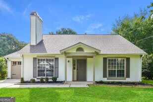 2826 Knollberry Ln in Decatur, GA - Building Photo