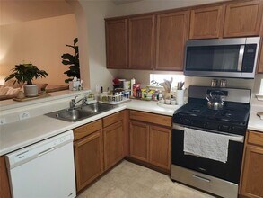 802 Bull Creek Pkwy in Cedar Park, TX - Building Photo - Building Photo