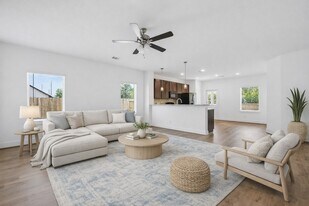 4506 Blue Mountain Laurel St in Pinehurst, TX - Building Photo