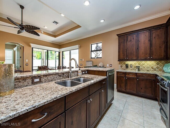 property at 8000 Cordoba Pl
